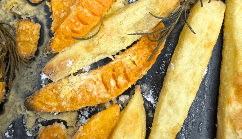 Zucca e patate al forno su teglia